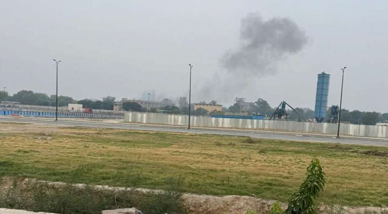 লাহোরে বিস্ফোরক-বোঝাই ভারতীয় ড্রোন ভূপাতিত করল পাকিস্তান