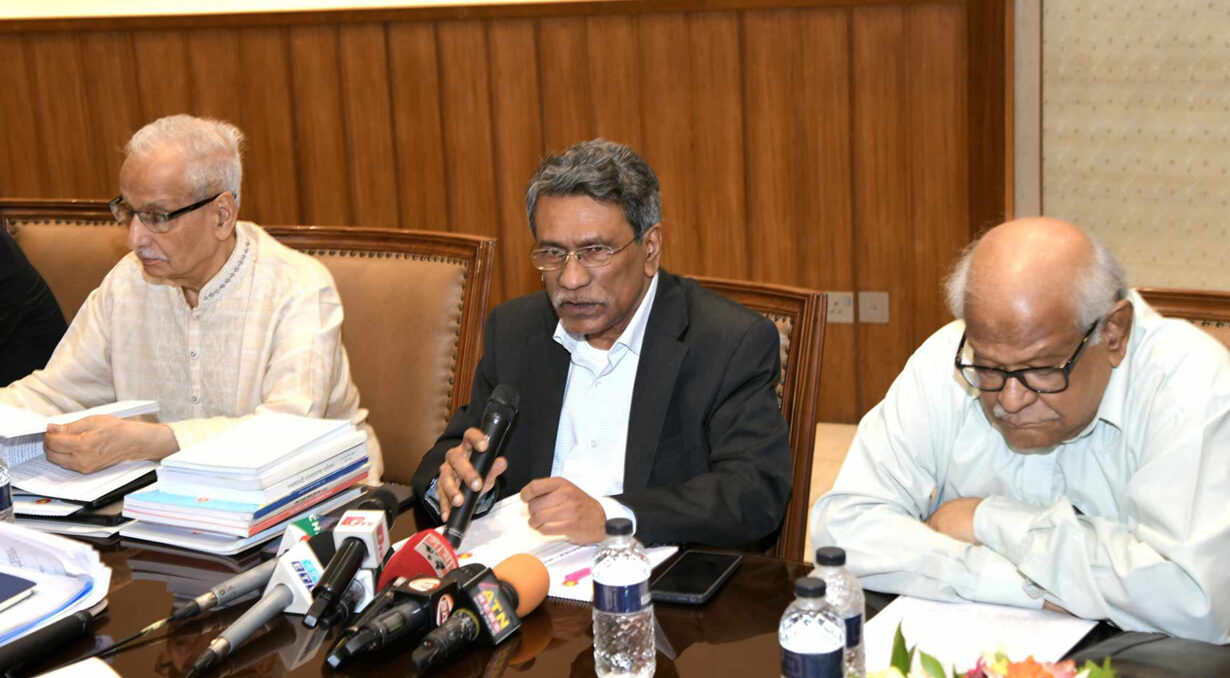 দলগুলোর ভিন্নমত থাকলেও সবার লক্ষ্য এক : আলী রীয়াজ