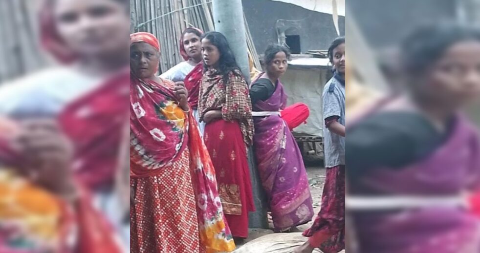 হিলিতে মা-মেয়েকে খুঁটিতে বেঁধে নির্যাতন