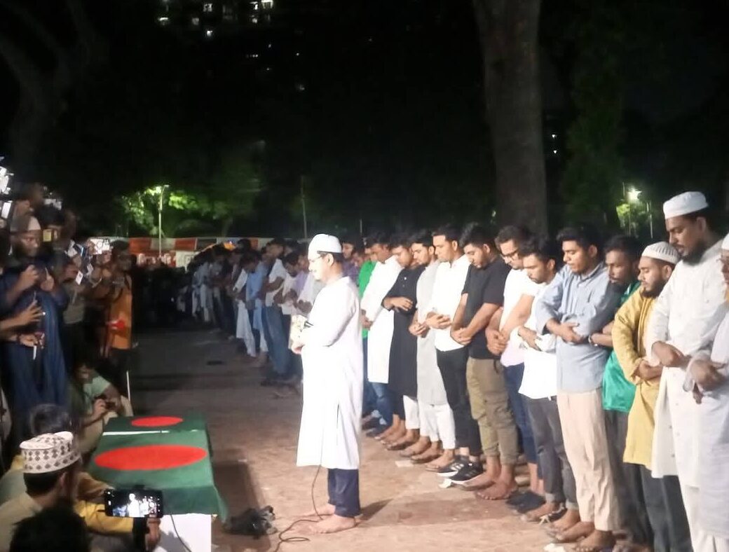 শহীদ হাসানের জানাজা নামাজ অনুষ্ঠিত