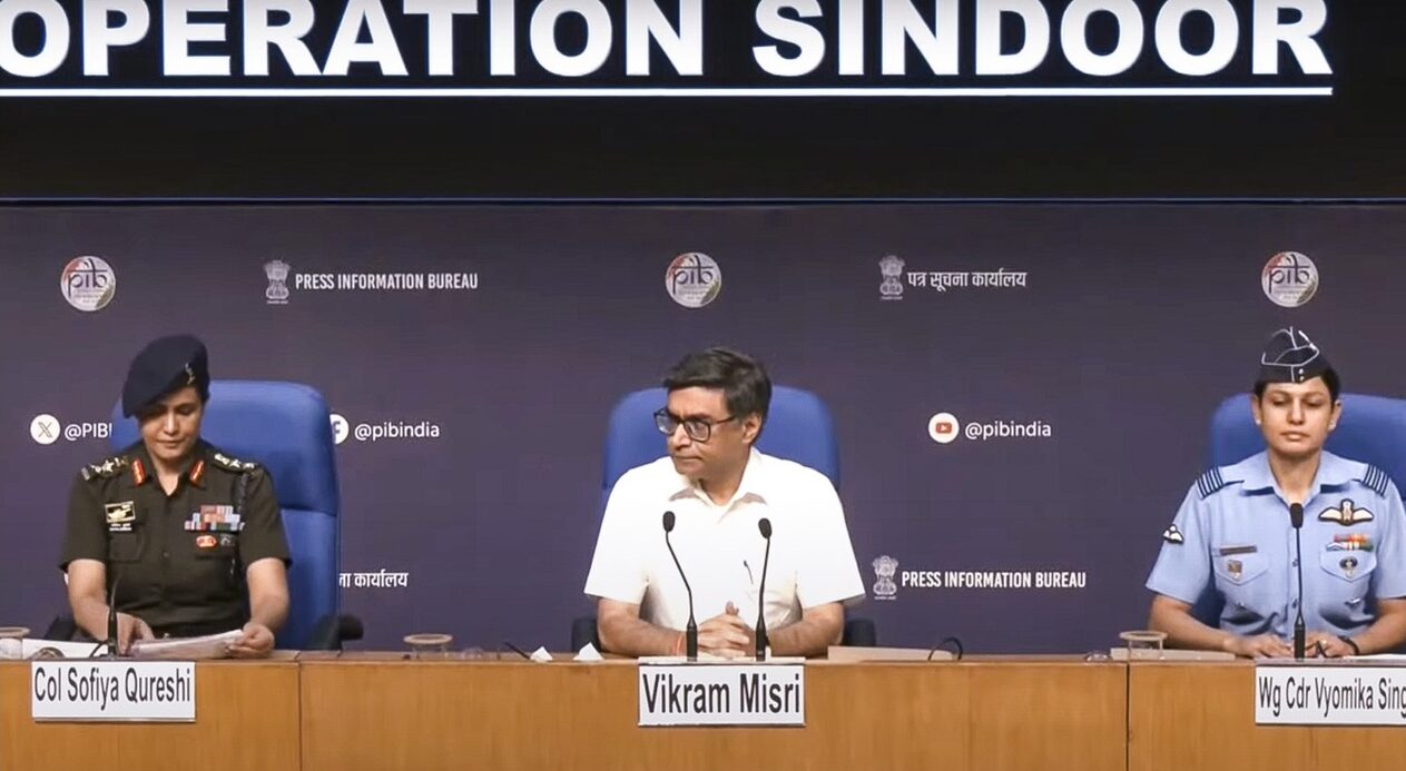 পাকিস্তানে ২৫ মিনিটে ২৪ ক্ষেপণাস্ত্র ছুড়েছে ভারত