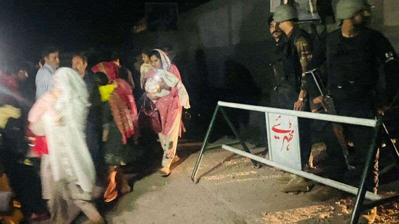 পাকিস্তানে দুটি মসজিদে হামলা চালিয়েছে ভারত, নিহত বেড়ে ৮