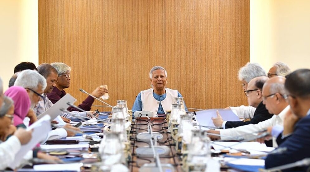 উপদেষ্টা পরিষদের বৈঠকে ২০২৫-২৬ অর্থবছরের প্রস্তাবিত বাজেট অনুমোদন
