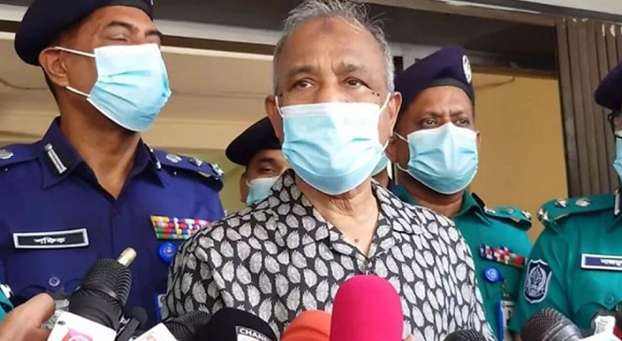 তারেক রহমান চাইলে যেকোনো সময় দেশে ফিরতে পারেন : স্বরাষ্ট্র উপদেষ্টা