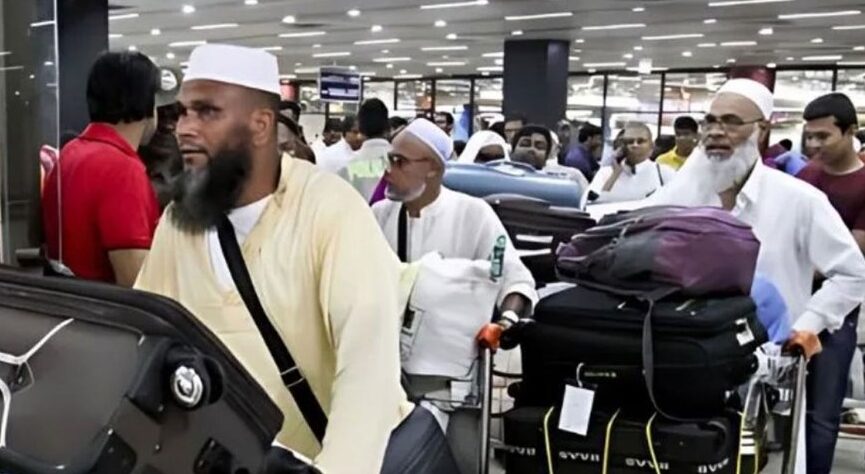 দেশে ফিরেছেন ৬০ হাজার ৫১৩ হাজি, মারা গেছেন ৪১ জন