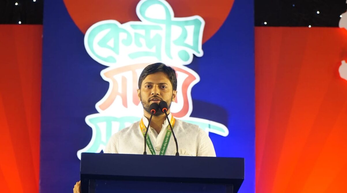 শহীদ পরিবার জানতে চায়, জুলাই ঘোষণাপত্র কখন হবে?