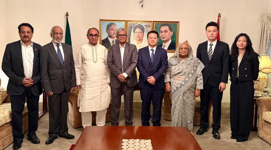 বিএনপি মহাসচিবের সঙ্গে চীনের রাষ্ট্রদূতের সাক্ষাৎ