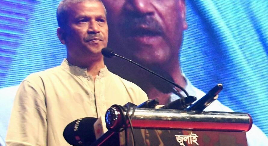 নির্বাচনের আগেই ফ্যাসিস্টদের বিচার হবে : আইন উপদেষ্টা