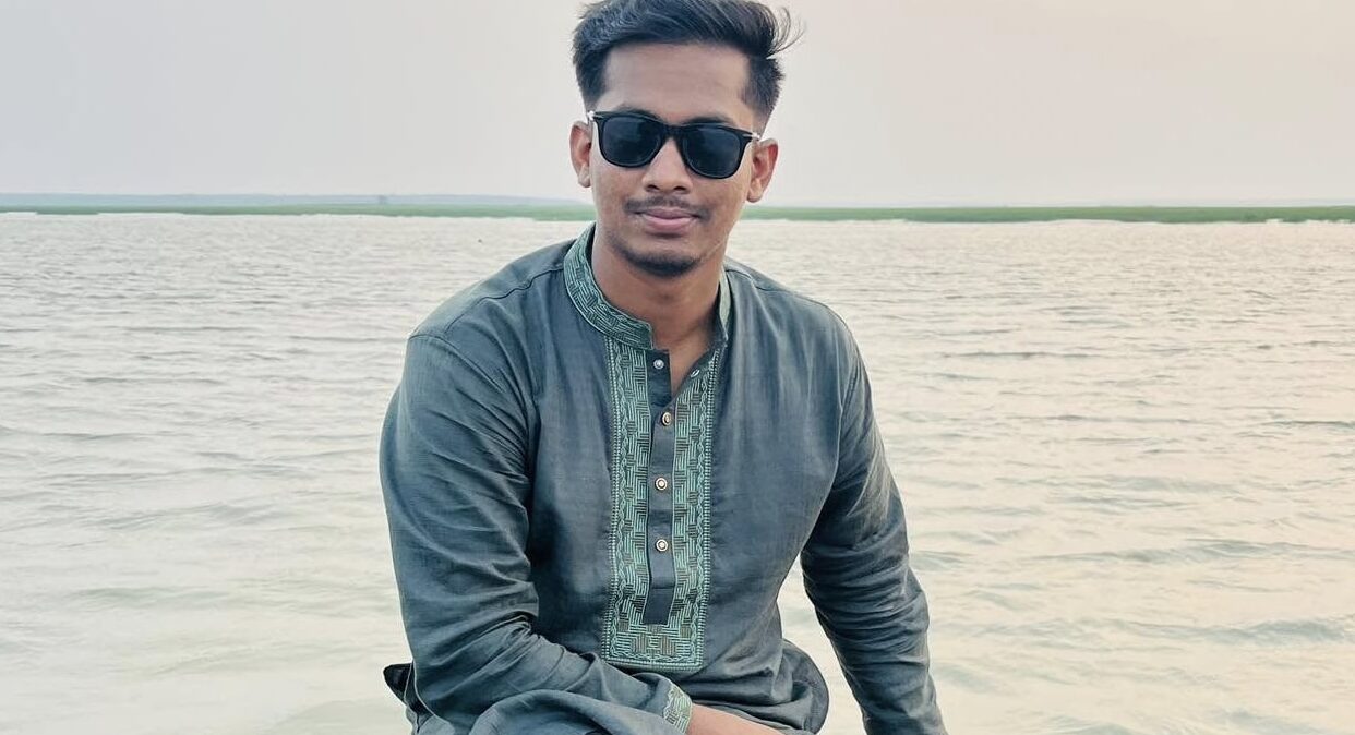 ৫ আগস্টের পর গাদ্দারির রাজনীতি হয়েছে লিখে ছাত্রদল নেতার পদত্যাগ