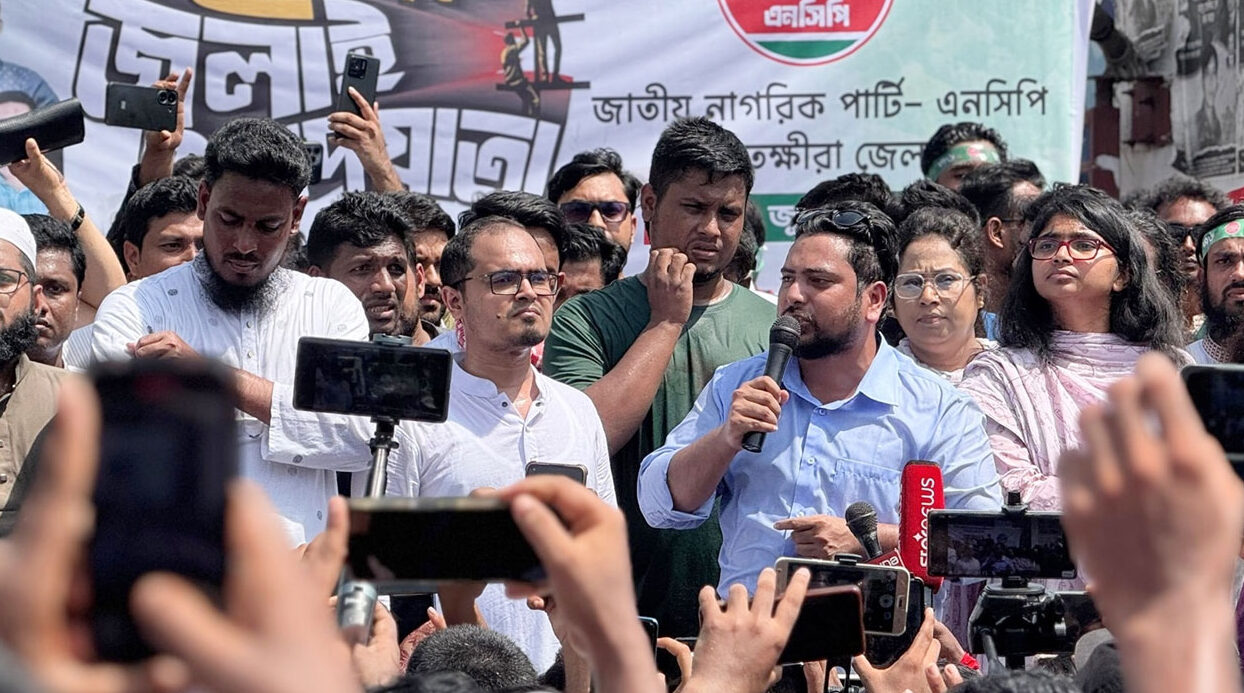 পুরোনো রাজনীতিতে ফেরা অতটা সহজ হবে না : নাহিদ ইসলাম