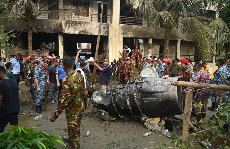 দুর্ঘটনার স্মৃতি মনে পড়ে আঁতকে ওঠে, হাউমাউ করে কাঁদে