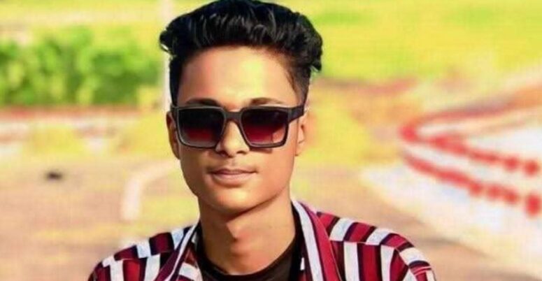 বাকেরগঞ্জে ছেলেকে হত্যা করে থানায় মা-বাবার আত্মসমর্পণ
