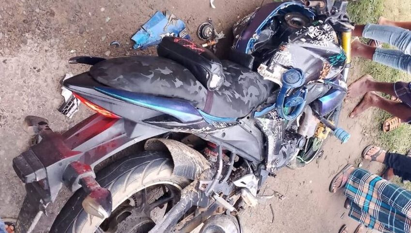 পদ্মা সেতুর টোলপ্লাজায় মোটরসাইকেলে বাসের ধাক্কা, নিহত ২