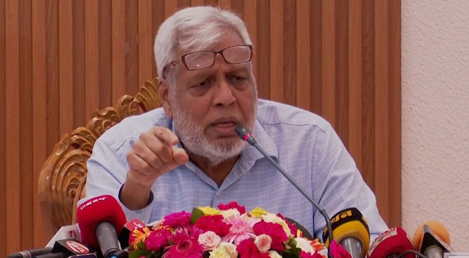 সাশ্রয়ী মূল্যে বিদ্যুৎ সরবরাহ নিরবচ্ছিন্ন রাখার চেষ্টা চলছে : জ্বালানি উপদেষ্টা