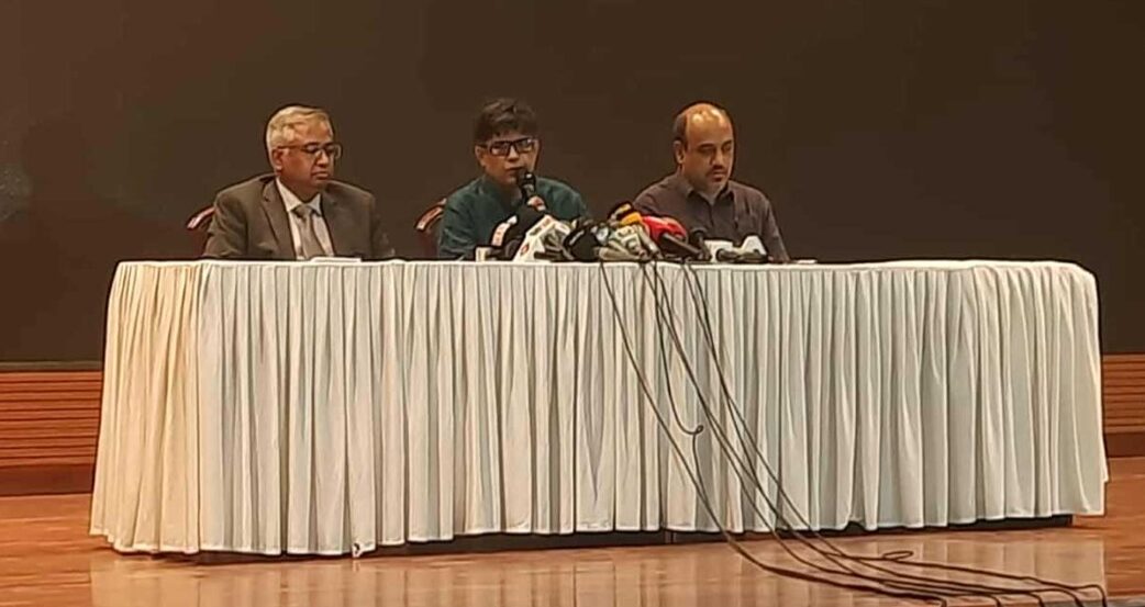 প্রধান উপদেষ্টার মালয়েশিয়া সফরে ৫ সমঝোতার সম্ভাবনা