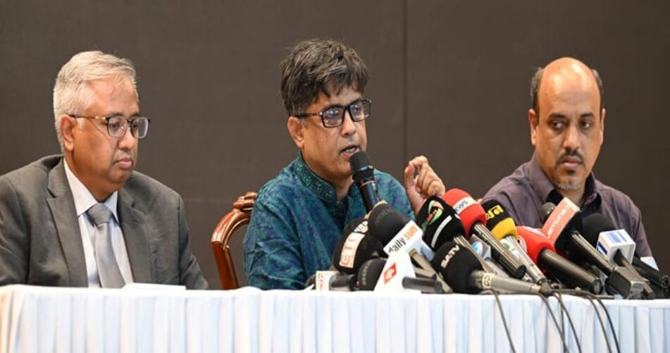 প্রধান উপদেষ্টার মালয়েশিয়া সফরে গুরুত্ব পাবে অভিবাসন ও বিনিয়োগ
