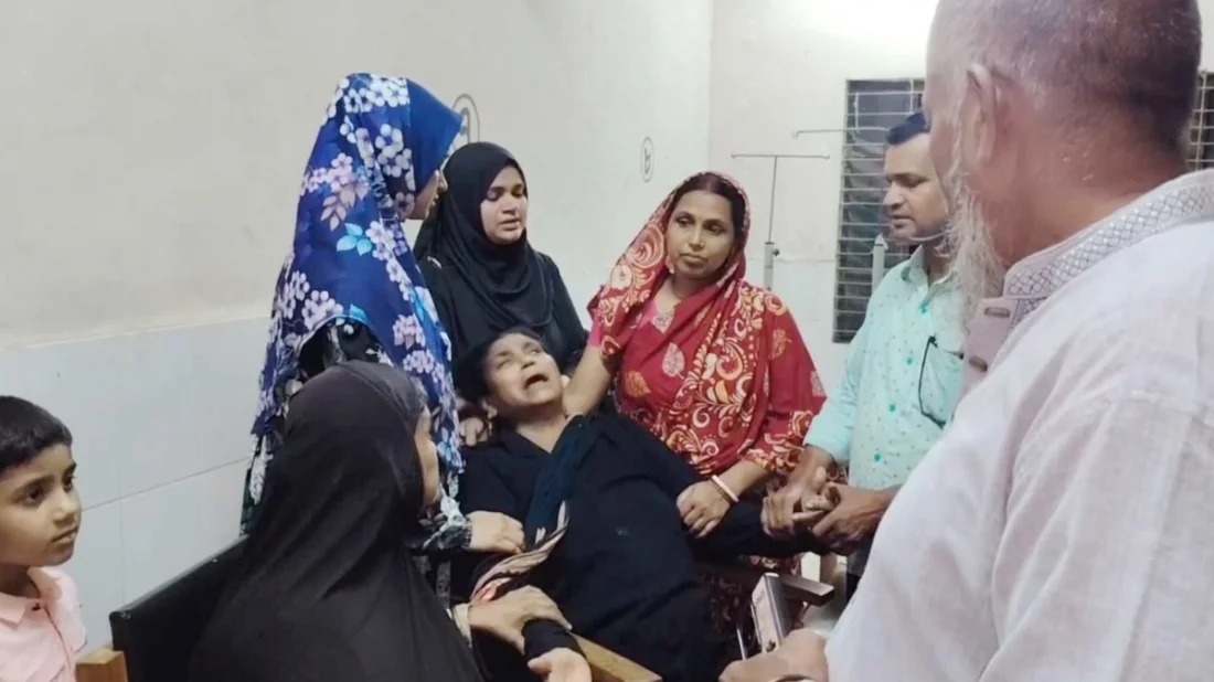 আজানের শব্দে ‘অসুবিধা’ হচ্ছে বলায় বিএনপি নেতার প্রতিবাদ, ছুরিকাঘাতে হত্যা