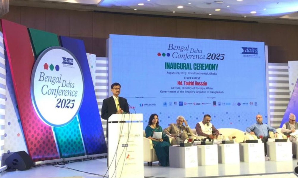 তরুণরাই দেশের রাজনৈতিক ভবিষ্যত পুনর্গঠন করবে : পররাষ্ট্র উপদেষ্টা