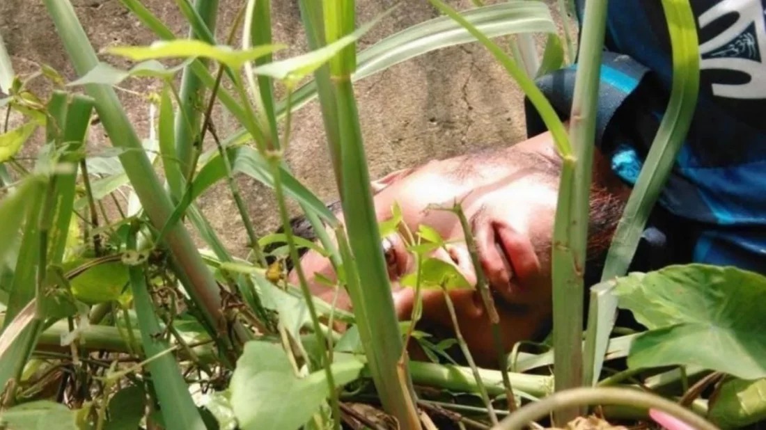 ছাদ থেকে ফেলে দেওয়া ওই শিক্ষার্থী শিবির নেতা