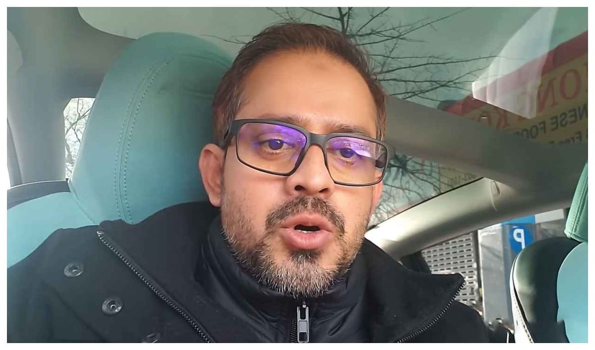 ডাকসু নির্বাচন নিয়ে সাংবাদিক ইলিয়াস হোসেনের পোস্ট, সাদিক কাইয়ুমকে সমর্থন