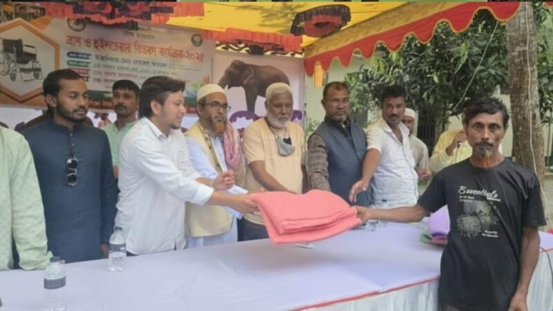 রিপাবলিকান পার্টির শীতবস্ত্র বিতরণ, অসহায় মানুষের পাশে রাজনীতির মানবিক উদ্যোগ