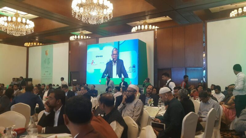 লুটেরাদের ধরুন, শিল্পকারখানাগুলো খুলে কর্মসংস্থান সৃষ্টি করুন