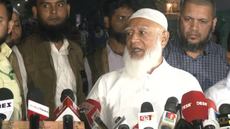 আল্লাহ জীবিতকে তুলে নিতে পারেন, মৃতকেও ফিরিয়ে দিতে পারেন