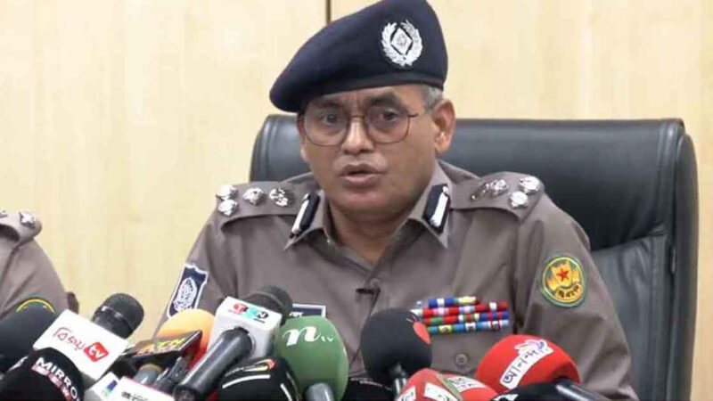 ওসমান হাদির ওপর হামলাকারী মূল আসামি দেশেই আছে: ডিএমপি