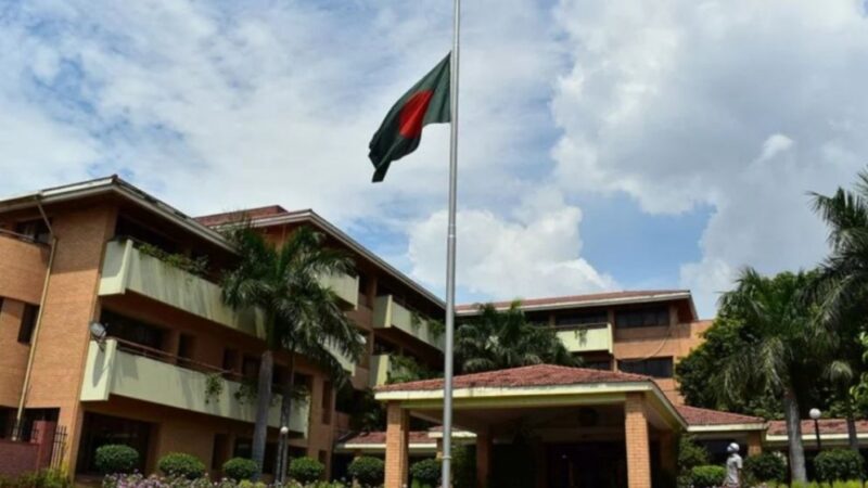 এবার দিল্লিতে বাংলাদেশের হাইকমিশনারকে ‘হত্যার’ হুমকি