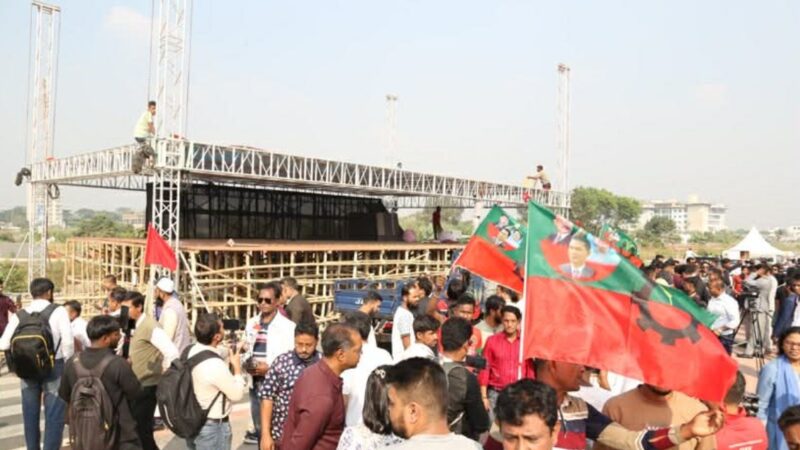দুদিন আগেই ঢাকায় বিএনপি নেতাকর্মীদের ভিড়, লক্ষ্য ২০ লাখ মানুষের সমাগম