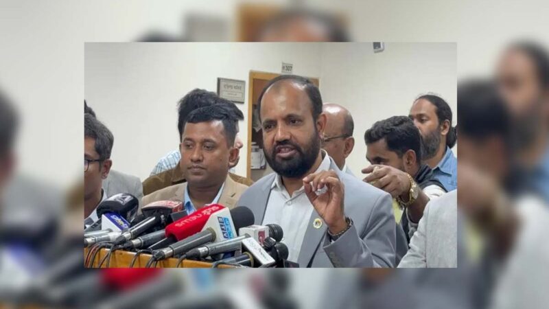 কার্ড–স্টিকার জটিলতা নিরসনে ইসিকে সাংবাদিক নেতাদের আলটিমেটাম