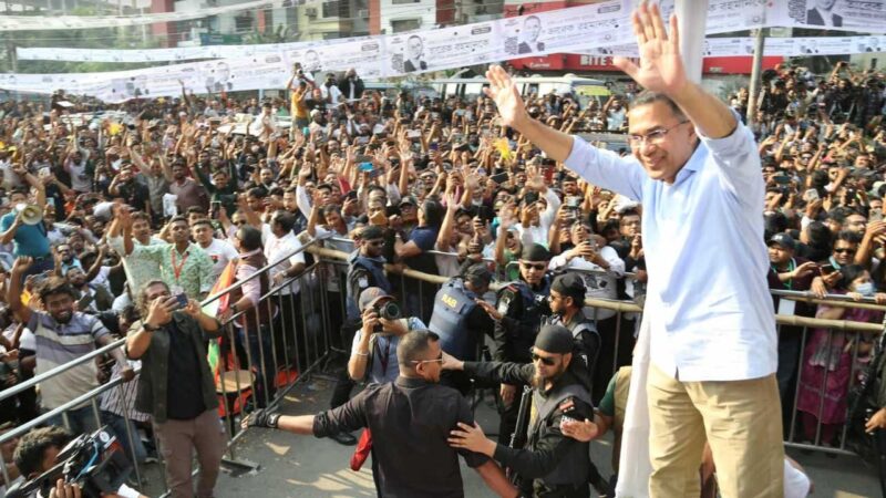 এলাকার সন্তান হিসেবে সবার কাছে ধানের শীষে ভোট চাইছি : তারেক রহমান