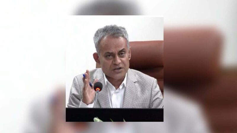 অতিরিক্ত ভাড়া নিলে বাতিল হবে রুট পারমিট: সেতুমন্ত্রী