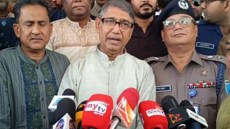 তেলের কোনো সংকট নেই : মুক্তিযুদ্ধমন্ত্রী