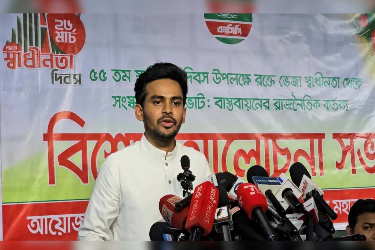 ২০২৯ পর্যন্ত ক্ষমতায় রাখতে ‘ডিপ স্টেট’ স্ট্রাটেজি সাজিয়ে দিয়েছিল: আসিফ মাহমুদ