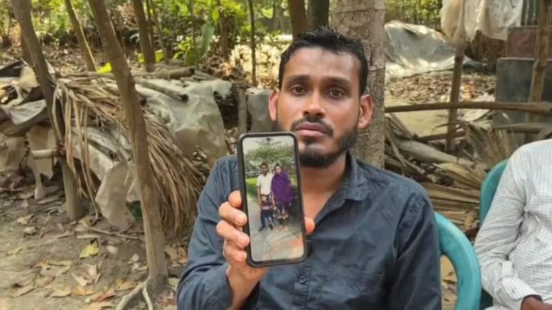 অন্তঃসত্ত্বা স্ত্রী ও সন্তানকে হারিয়ে বাকরুদ্ধ আব্দুল আজিজ