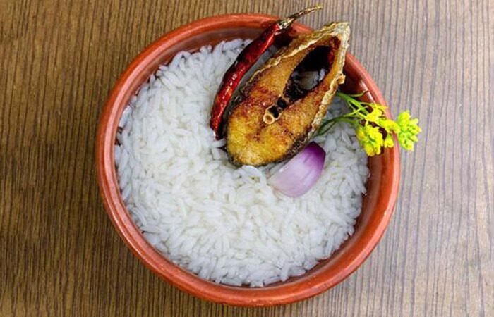 বৈশাখি আয়োজনে যেভাবে এলো পান্তা-ইলিশ