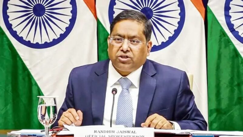 শেখ হাসিনাকে ফেরত পাঠানোর অনুরোধ পর্যালোচনা করছে ভারত : জয়সওয়াল