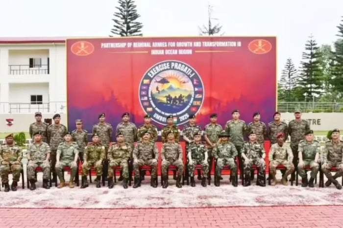 ১১ দেশের সাথে সামরিক মহড়া ভারতের, নেই বাংলাদেশ