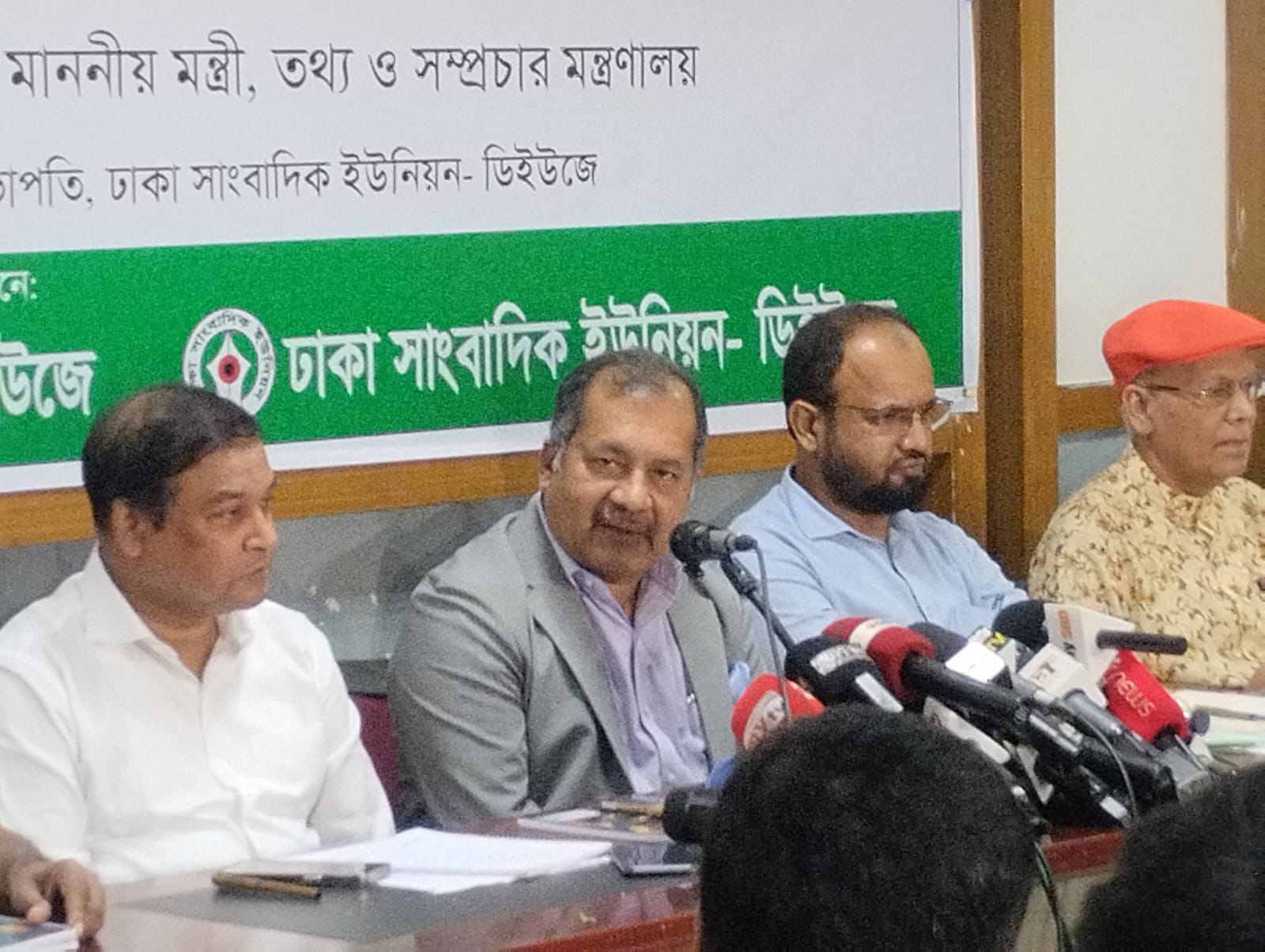 স্বাধীনতা ও দায়িত্বের ভারসাম্যেই টিকবে গণমাধ্যম: তথ্যমন্ত্রী