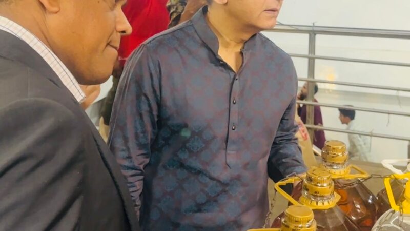 ভোজ্যতেলের সরবরাহ পরিস্থিতি স্বাভাবিকের পথে: বাণিজ্যমন্ত্রী