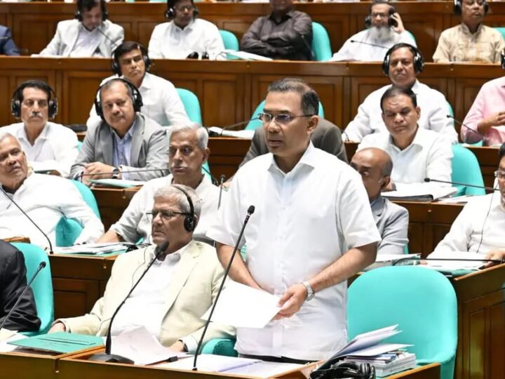 চাকরির জন্য তরুণদের বছরের পর বছর অপেক্ষা করতে হবে না : প্রধানমন্ত্রী
