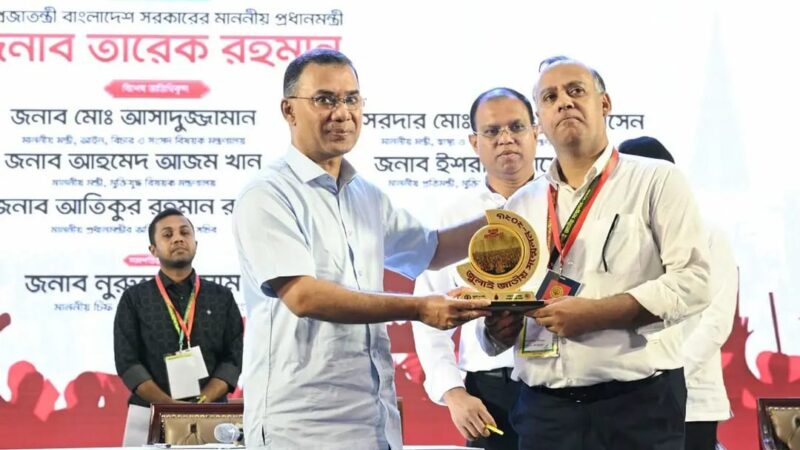 সন্তান-স্বজন হত্যার বিচার চায় জুলাই শহীদ পরিবারের সদস্যরা