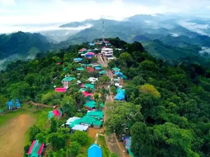 সাজেকে আটকা ৫ শতাধিক পর্যটক, রিসোর্ট ভাড়া নিচ্ছেন না মালিকরা