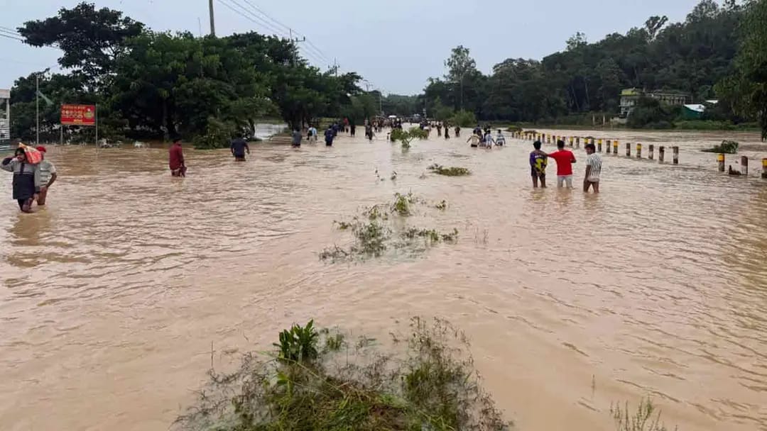 শুধুই কি বৃষ্টি-পাহাড়ি ঢলে ডুবছে দক্ষিণ চট্টগ্রাম?