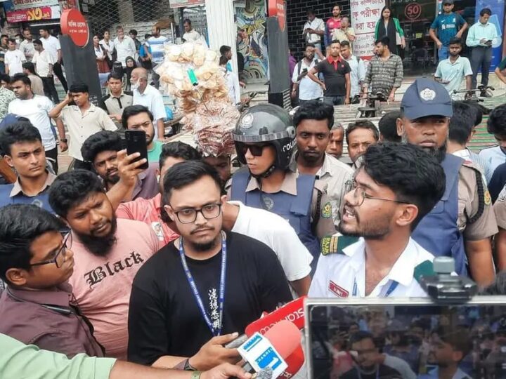উত্তরায় অবরোধ প্রত্যাহার, কেন্দ্রের সিদ্ধান্তেই পরবর্তী কর্মসূচি