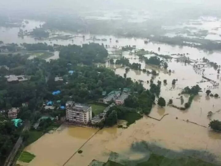 ভারী বৃষ্টিতে সিলেট-নেত্রকোনায় বন্যা পরিস্থিতির অবনতির আশঙ্কা