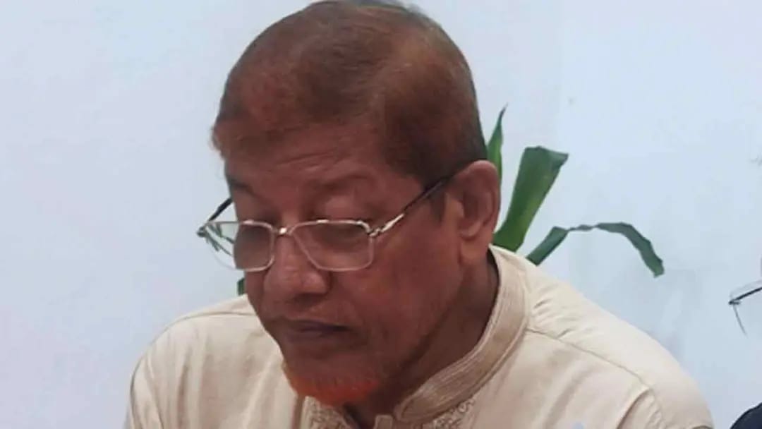প্রত্যাশিত গতিতে এগোচ্ছে না জুলাইয়ের বিচার : হামিদুর রহমান আযাদ