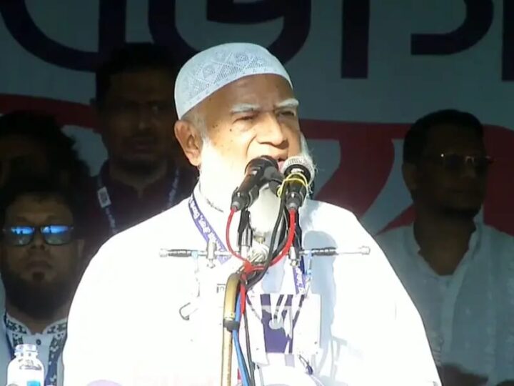 ‘হাসিনাকে তাড়িয়েছি, যদি ফ্যাসিবাদ কায়েম করেন জনগণ আপনাদেরও তাড়াবে’