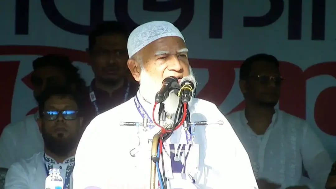 ‘হাসিনাকে তাড়িয়েছি, যদি ফ্যাসিবাদ কায়েম করেন জনগণ আপনাদেরও তাড়াবে’